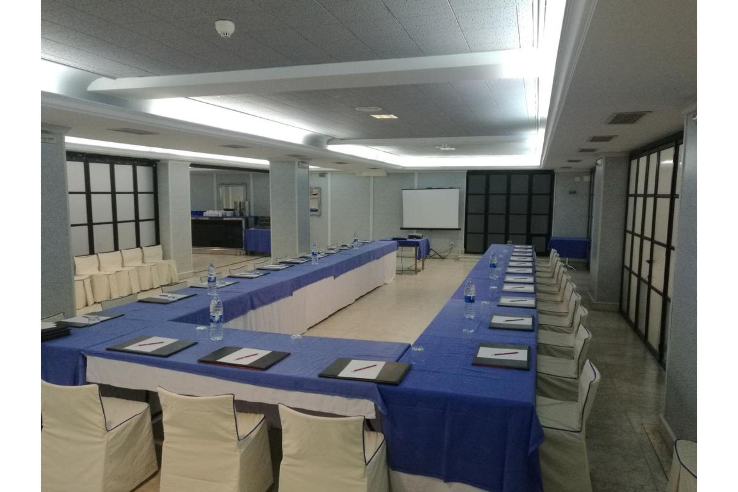 Hotel City House Las Lomas Oviedo Dış mekan fotoğraf
